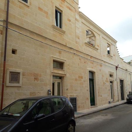 Depandance Economy Hotel Manduria Exterior photo